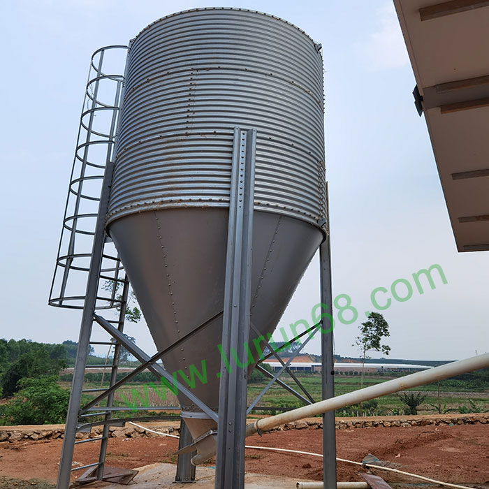 ��\������